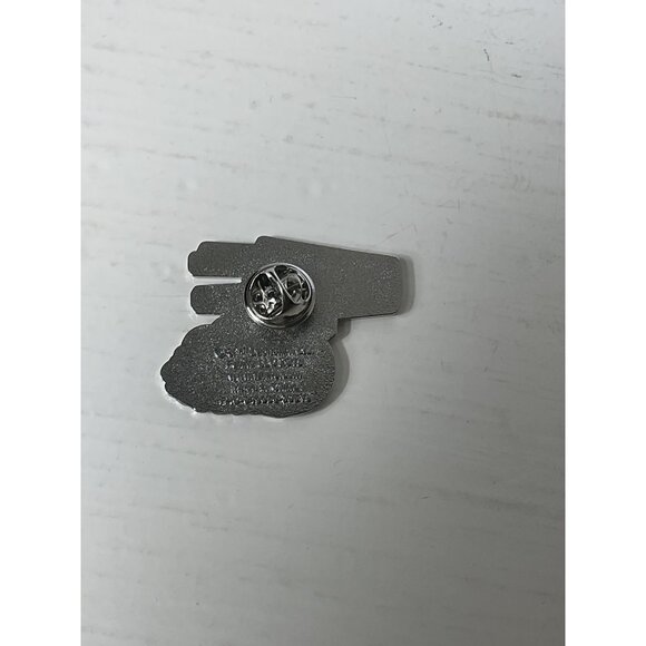 Star Wars Funko 2019 Millennium Falcon Enamel Pin Badge - Picture 4 of 4